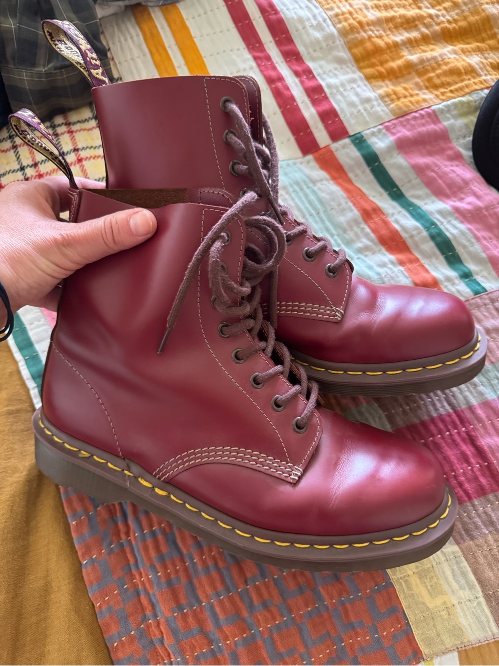 Doc marten’s oxblood classic boot made in England like new 90s vintage size 9